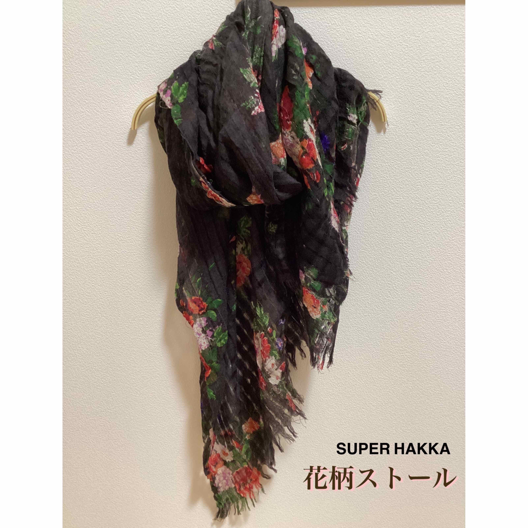 SUPER HAKKA(スーパーハッカ)のSUPER HAKKA 花柄ストール レディースのファッション小物(マフラー/ショール)の商品写真