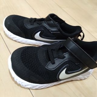 ナイキ(NIKE)のNIKE 子供シューズ 16センチ(アウトドアシューズ)