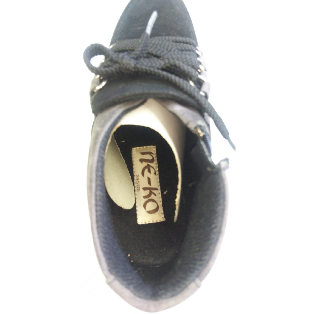 スエード調ショートブーツ ブラック 24.5 レディースの靴/シューズ(ブーティ)の商品写真