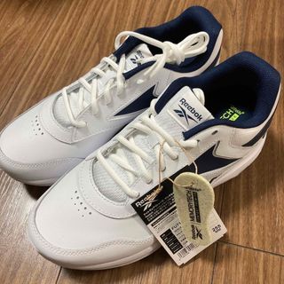 新品：Reebok × jjjjound