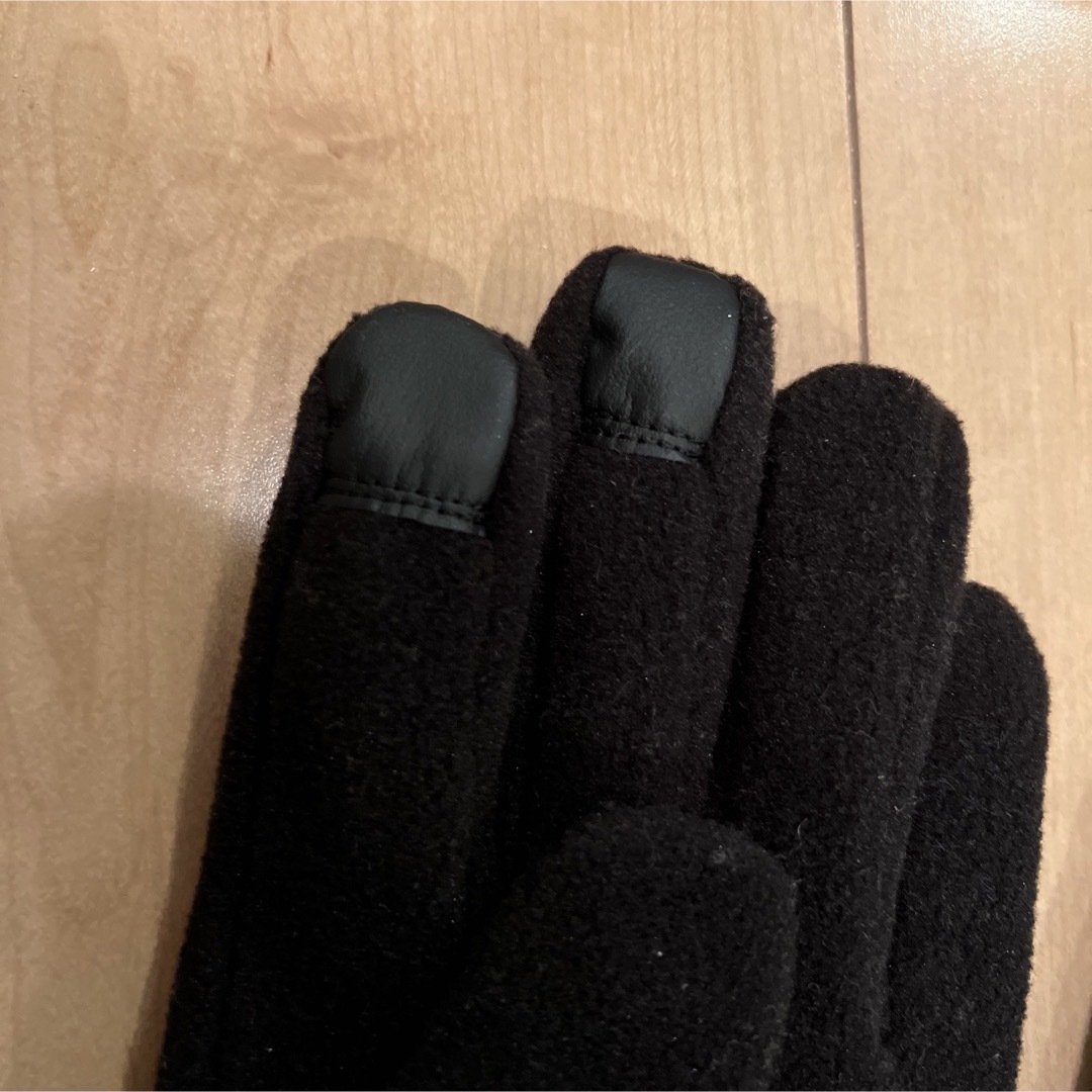 asics(アシックス)のasics手袋　ブラック（タッチパネル対応） メンズのファッション小物(手袋)の商品写真