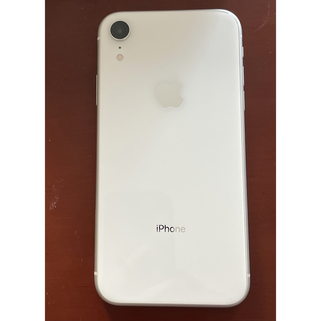 iPhone - iPhoneXR 128GB ホワイト 美品/小ひび有の通販 by タカ's ...