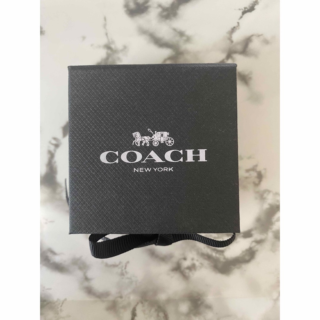 COACH(コーチ)の美品　コーチ　ネックレス　ピンクゴールド レディースのアクセサリー(ネックレス)の商品写真