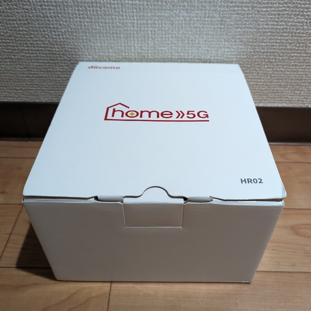 PC周辺機器ドコモ home5G HR02