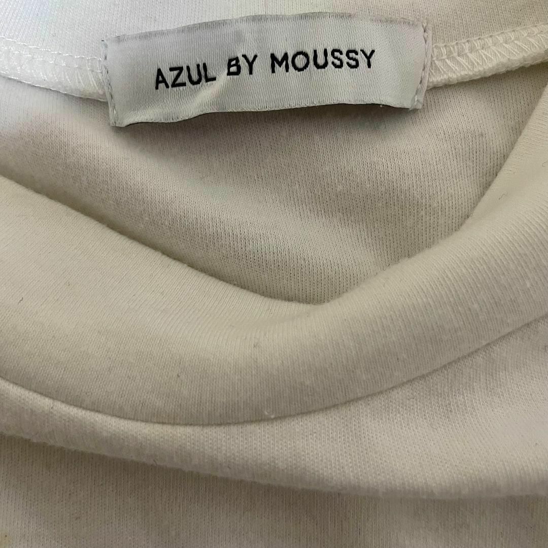 AZUL by moussy(アズールバイマウジー)の【大人気◎】AZUL BY MOUSSY ハイネックプルオーバー　S　ホワイト レディースのトップス(Tシャツ(長袖/七分))の商品写真