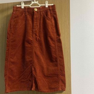 ラングラー(Wrangler)の    ラングラーのコーデュロイのスカート(ひざ丈スカート)