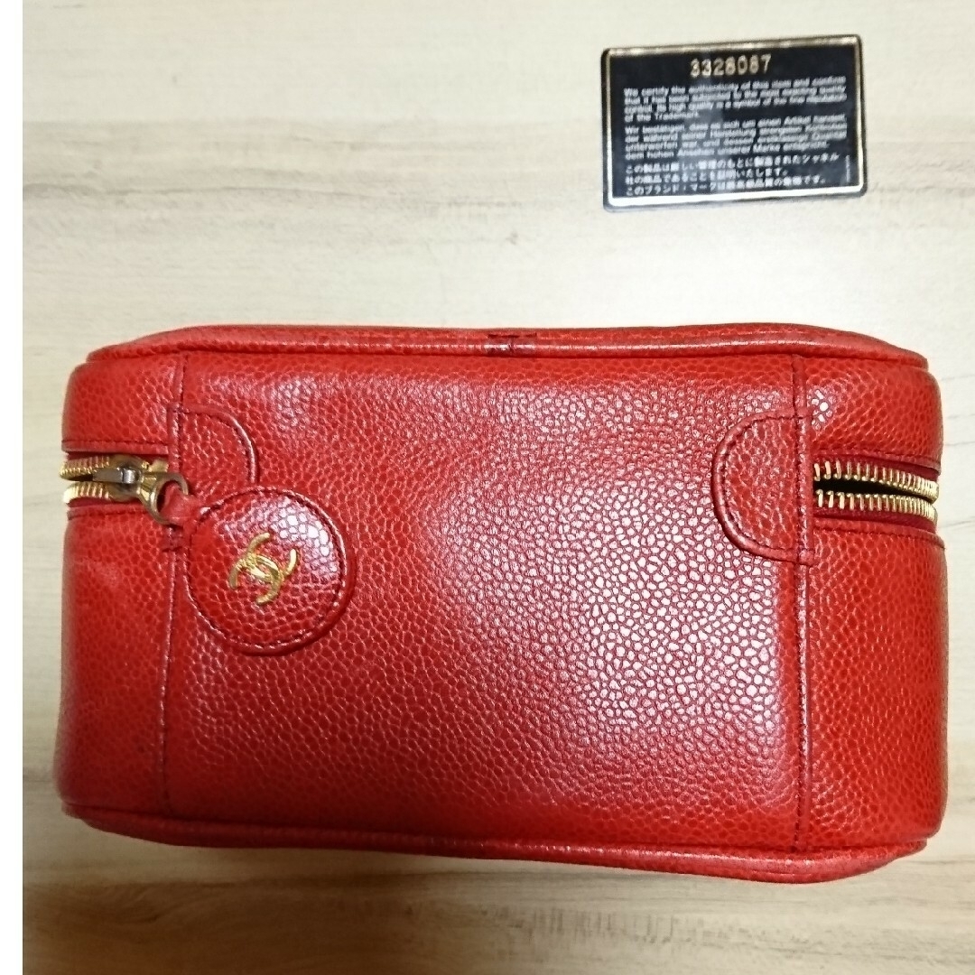 CHANEL(シャネル)のCHANEL バニティバック 赤 (中古) レディースのバッグ(ハンドバッグ)の商品写真