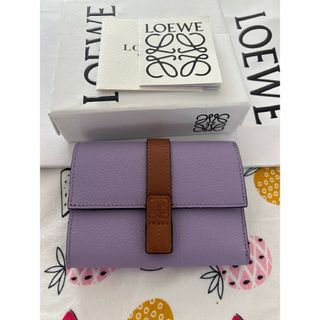 綺麗ロエベLOEWE折り財布