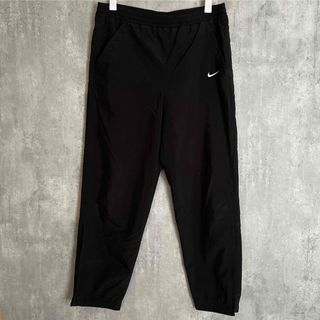 NIKE  ナイキ ナイロンパンツ　ブラック　メンズ　XL　T501