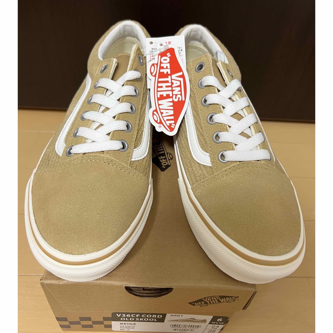 VANS(ヴァンズ)のntk様専用　VANS オールドスクール  24cm 新品/未使用 レディースの靴/シューズ(スニーカー)の商品写真