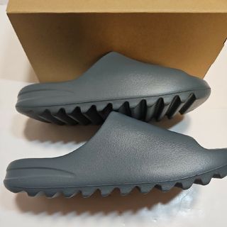 YEEZY（adidas） - adidas YEEZY Slide Slate Marine 30.5cmの通販 by ...