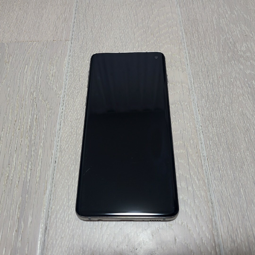 Galaxy(ギャラクシー)の【美品】Galaxy S10 128gb スマホ/家電/カメラのスマートフォン/携帯電話(スマートフォン本体)の商品写真