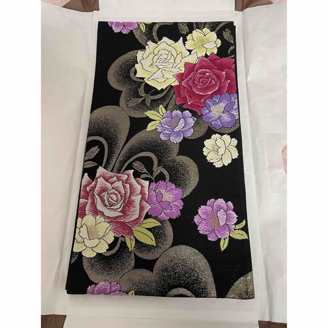 正絹 Sweet Angelブランドのラメ入り薔薇柄振袖ほぼフルセット 正絹 Sweet Angelブランドのラメ入り薔薇柄振袖ほぼフルセット