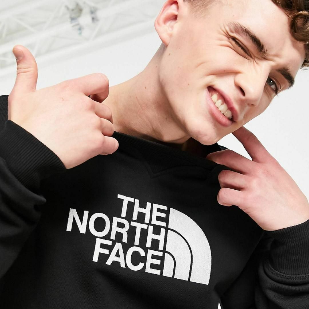 メンズ_ハルショップ海外限定 新品 THE NORTH FACE スウェット ブラック　トレーナー