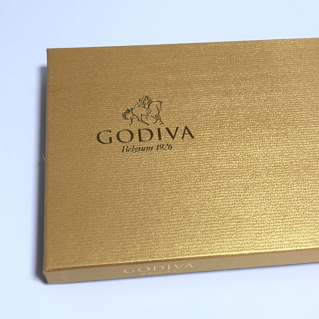 GODIVA(ゴディバ)の小物入れ 空箱 GODIVA ラッピング インテリア/住まい/日用品のオフィス用品(ラッピング/包装)の商品写真