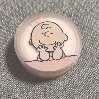 イニスフリー(Innisfree)のイニスフリー　限定チャーリーブラウン(フェイスパウダー)