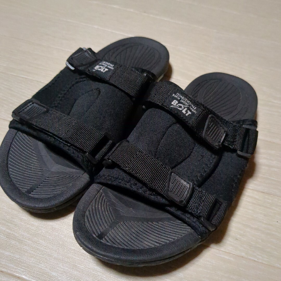 ボルト　サンダル　24cm　黒　男の子　マジックテープ メンズの靴/シューズ(サンダル)の商品写真