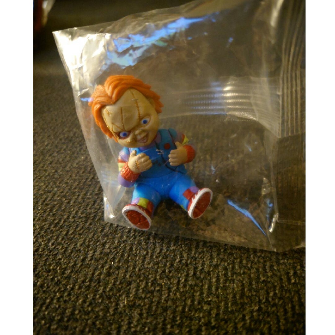 T-ARTS(タカラトミーアーツ)の肩ズンFig. CHUCKY チャッキー エンタメ/ホビーのフィギュア(SF/ファンタジー/ホラー)の商品写真