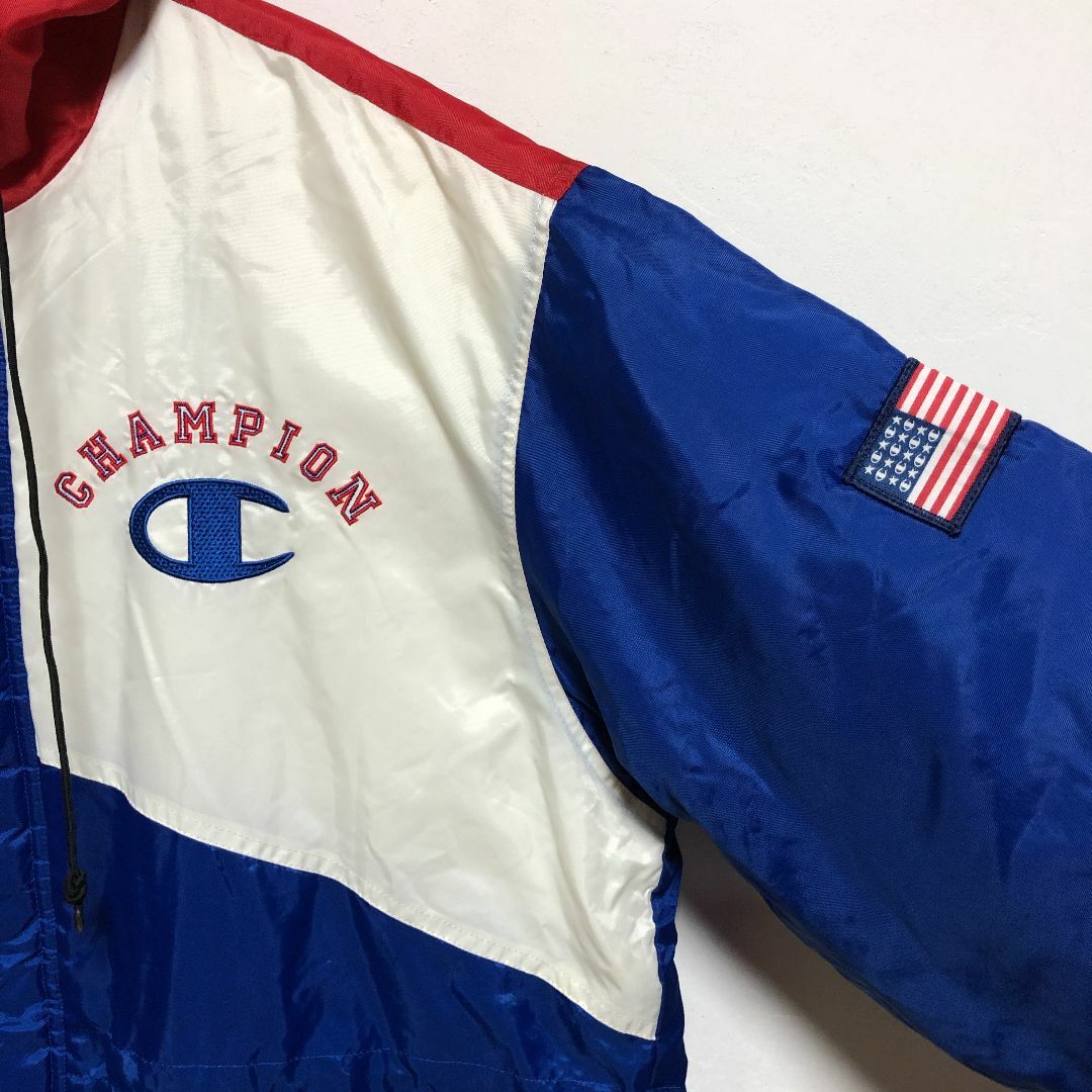 Champion(チャンピオン)の【激レア】champion☆チャンピオン ビッグロゴ入り ブルゾン　コート メンズのジャケット/アウター(ブルゾン)の商品写真