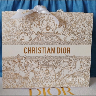 クリスチャンディオール(Christian Dior)の【新品未使用】DIOR　ディオール2023ホリデー限定 ショッパー（大）(ラッピング/包装)