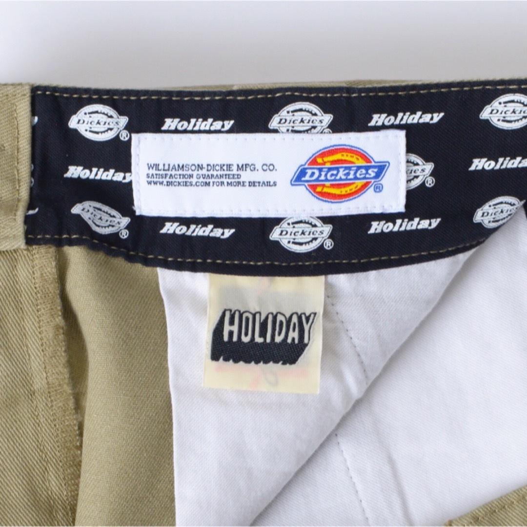 holiday(ホリデイ)のholiday Dickies 2tuck pants サイズ 1 ベージュ レディースのパンツ(チノパン)の商品写真