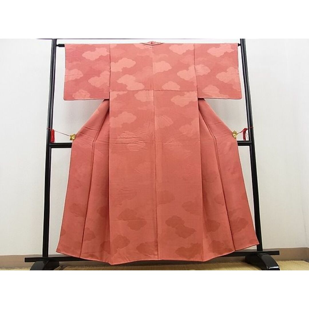 平和屋野田店■上質な色無地 雲重ね地紋 薄紅色 逸品 n-kg3642