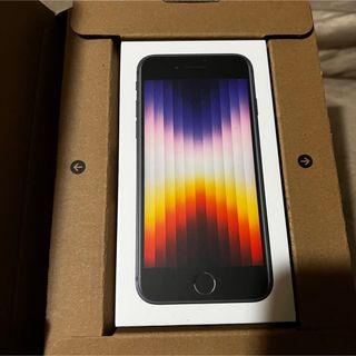 アイフォーン(iPhone)のiPhone se3 128GB ミッドナイト　新品未開封(スマートフォン本体)