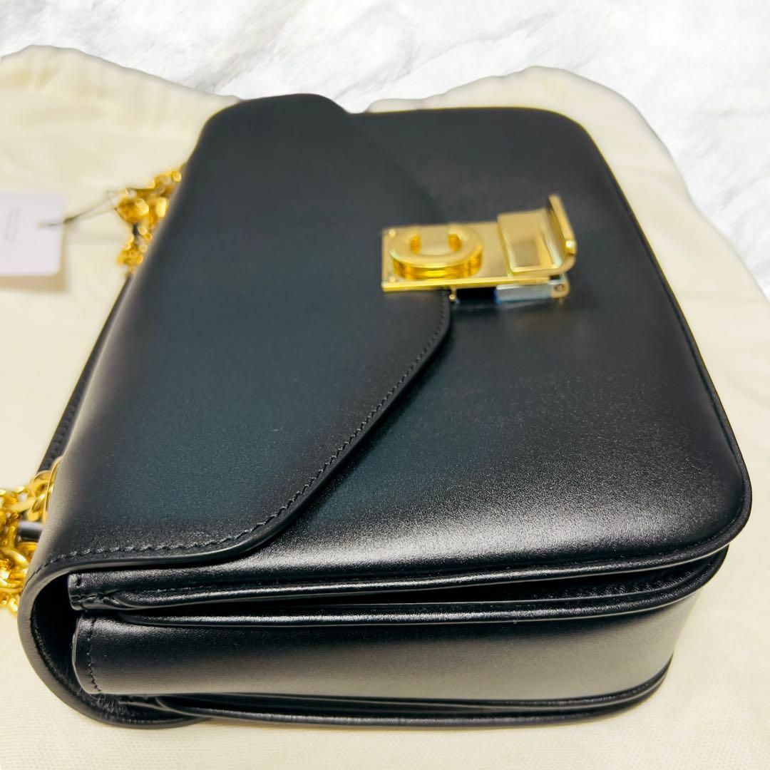 CELINE - 【新品】CELINE セリーヌ ミディアム C ショルダー CELINE - 【新品】CELINE セリーヌ ミディアム C ショルダー