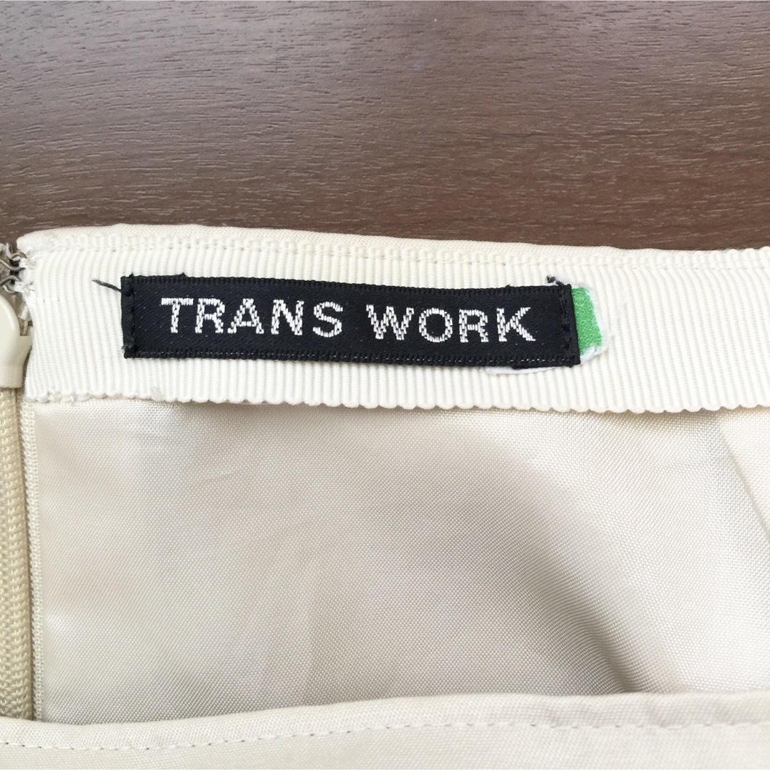 TRANS WORK(トランスワーク)の値下げしました！TRANSWORK 膝丈スカート Mサイズ 台形スカート レディースのスカート(ひざ丈スカート)の商品写真