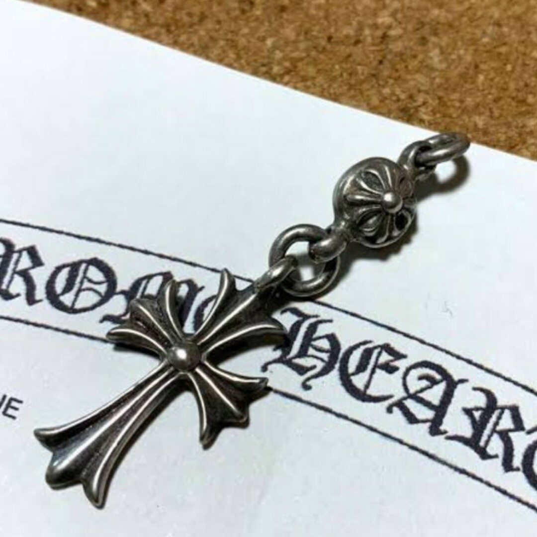 Chrome Hearts(クロムハーツ)のCHROME HEARTS　1ボール タイニー CHクロスチャーム メンズのアクセサリー(ネックレス)の商品写真