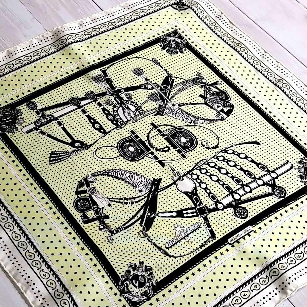 ✨未使用に近い✨ HERMES エルメス 宮廷の馬具 スカーフ カレ55 | フリマアプリ ラクマ