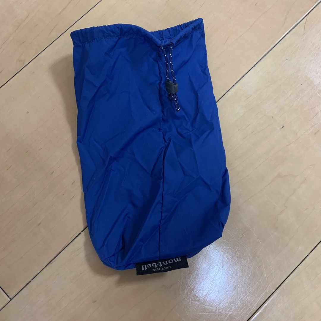 モンベル　mont-bell  ウィンドブレーカー　130 キッズ/ベビー/マタニティのキッズ服男の子用(90cm~)(ジャケット/上着)の商品写真