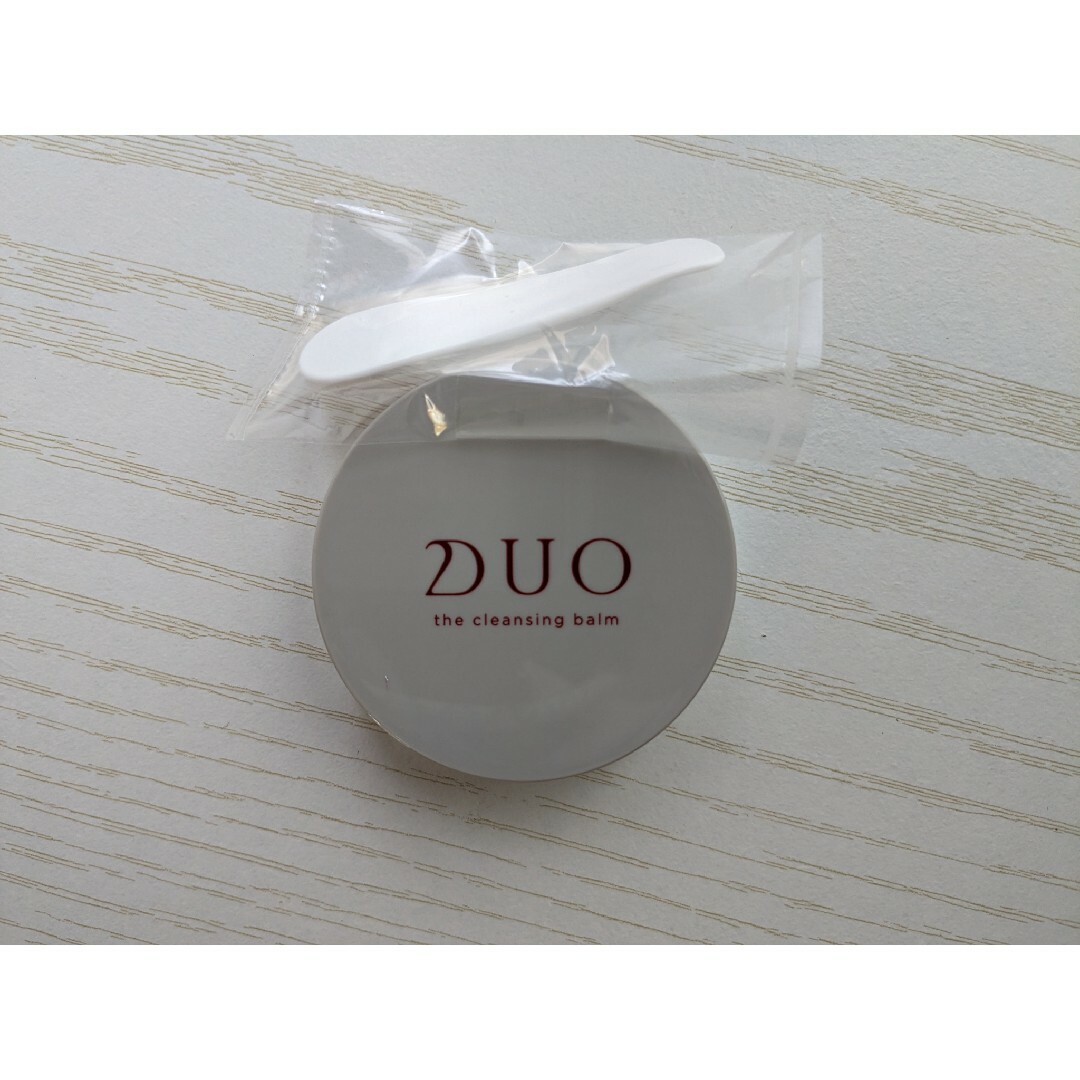 DUO(デュオ)のデュオ　ザクレンジングバーム　20g　新品 コスメ/美容のスキンケア/基礎化粧品(クレンジング/メイク落とし)の商品写真