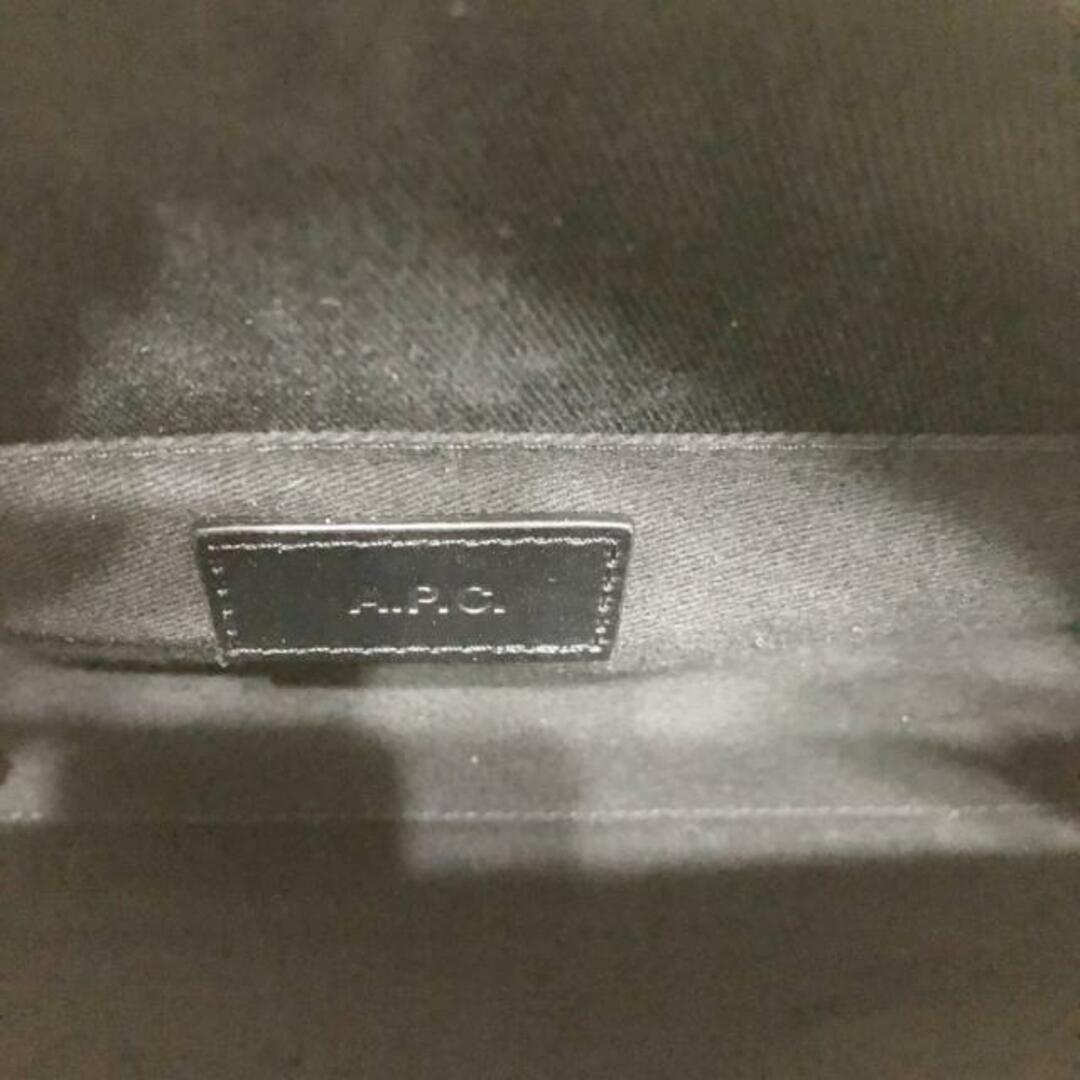 A.P.C(アーペーセー)のアーペーセー ショルダーバッグ美品  - 黒 レディースのバッグ(ショルダーバッグ)の商品写真