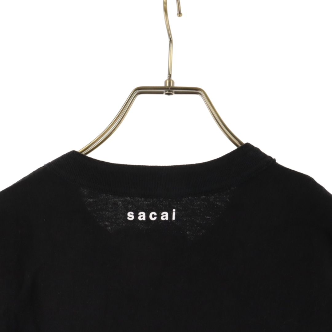 sacai(サカイ)のSacai サカイ 23SS Graphic Print T-Shirt グラフィック プリント半袖Tシャツカットソー ブラック 23-0649S メンズのトップス(Tシャツ/カットソー(半袖/袖なし))の商品写真