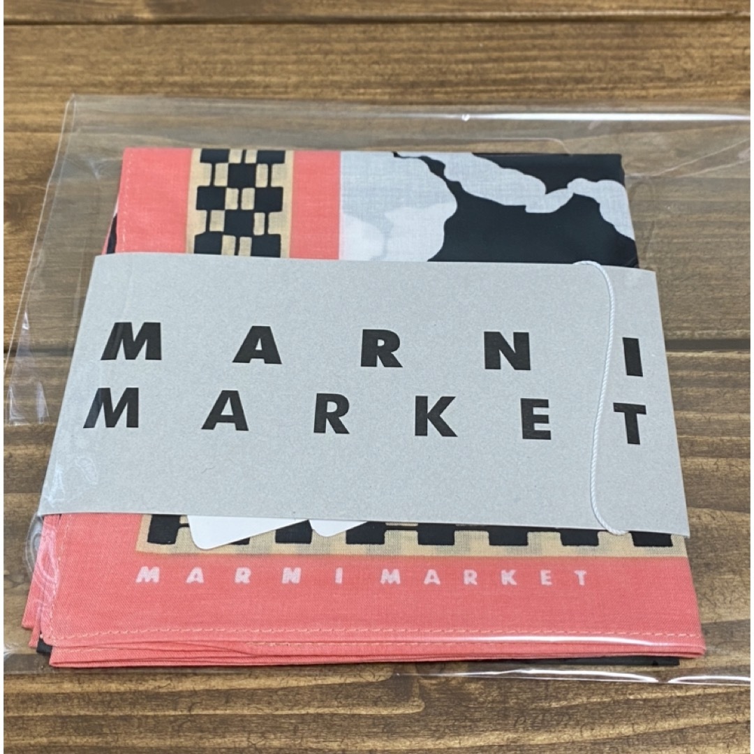 MARINI(マリーニ)のマルニマーケット　バンダナ  レディースのファッション小物(バンダナ/スカーフ)の商品写真