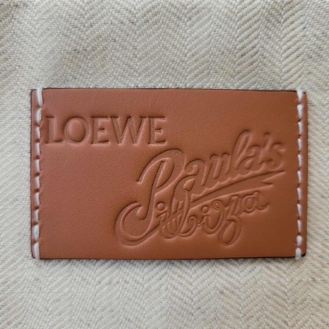 LOEWE(ロエベ)のLOEWE　パロット ドローストリングポーチ レディースのバッグ(その他)の商品写真