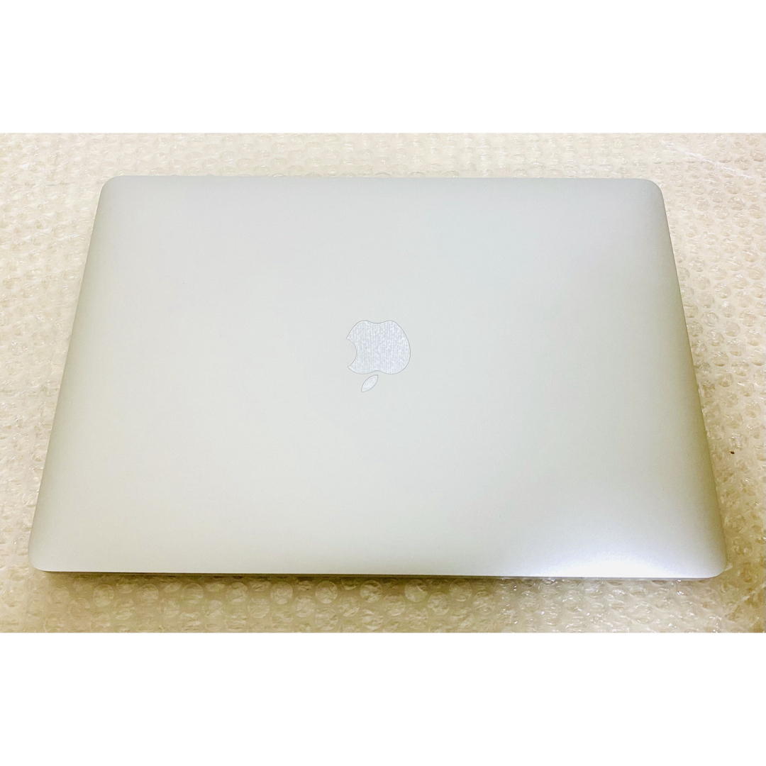 Macbook pro 2020 i7 2.3GHz 16gb SSD512