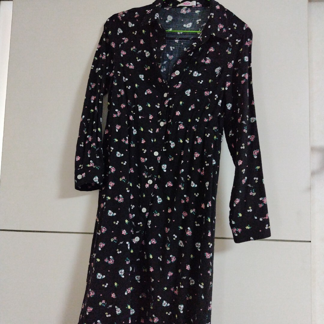 ALGY(アルジー)のALGY 花柄シャツワンピース140 キッズ/ベビー/マタニティのキッズ服女の子用(90cm~)(ワンピース)の商品写真