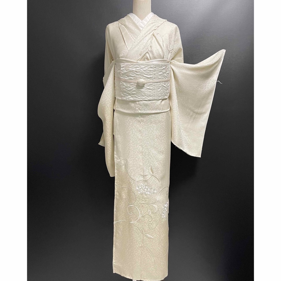 特選暈し染刺繍付下げ【唐花◇シャンパンゴールド ゴールド 特選暈し染刺繍付下げ【唐花◇シャンパンゴールド ゴールド