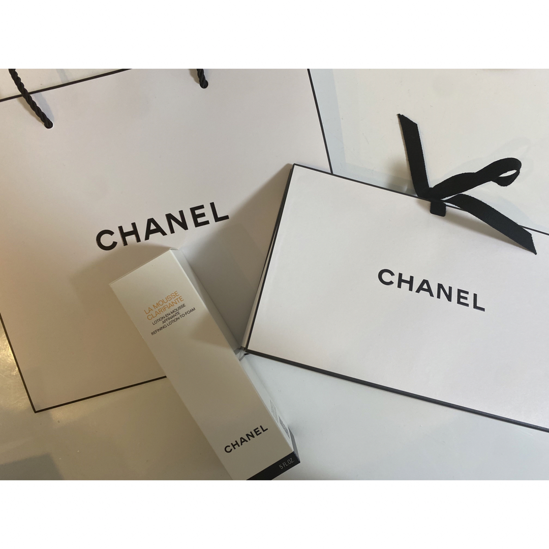 新品未開封CHANEL ラ ムース クラリフィアントコスメ/美容