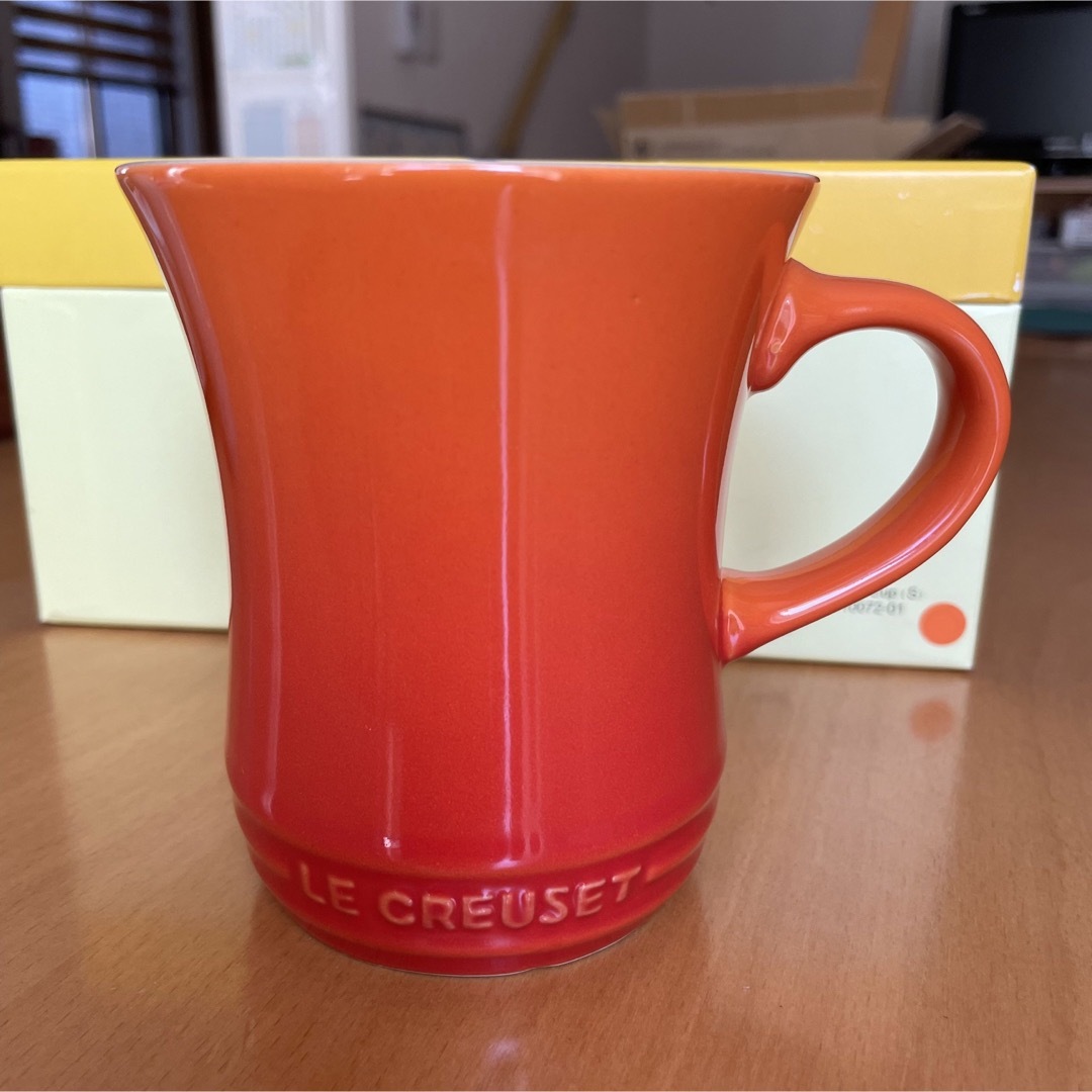 LE CREUSET(ルクルーゼ)の値下げしました！マグカップ　2個セット エンタメ/ホビーのエンタメ その他(その他)の商品写真