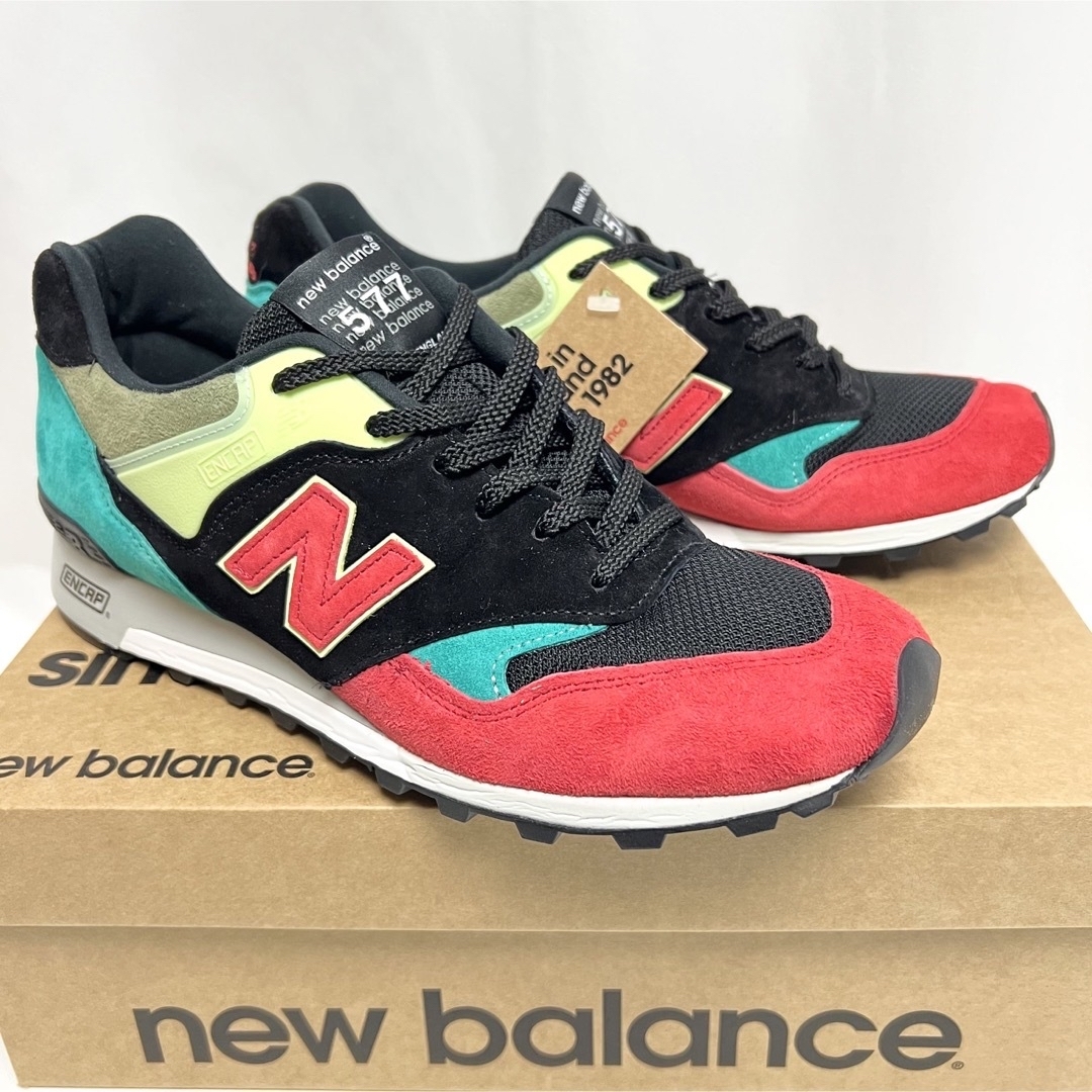 New Balance(ニューバランス)の28.5 新品 ニューバランス 海外限定 英国製 577 マルチカラー UK製 メンズの靴/シューズ(スニーカー)の商品写真