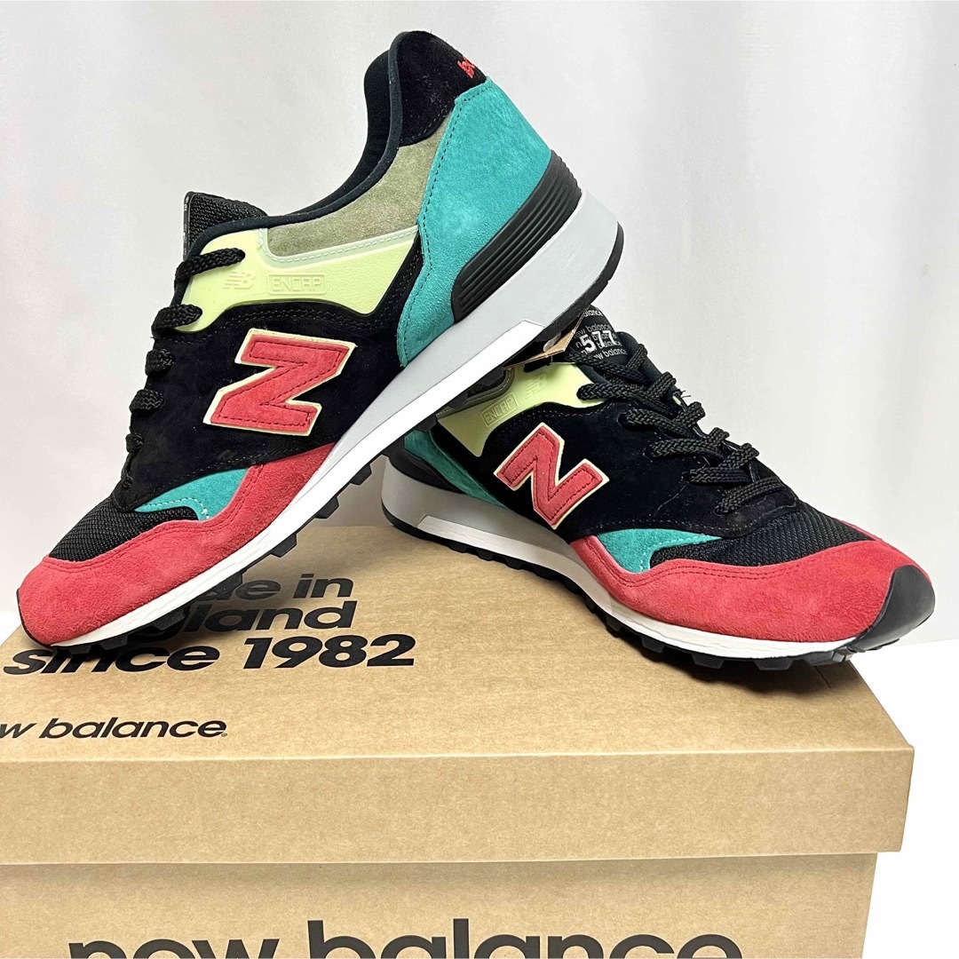 New Balance(ニューバランス)の28.5 新品 ニューバランス 海外限定 英国製 577 マルチカラー UK製 メンズの靴/シューズ(スニーカー)の商品写真