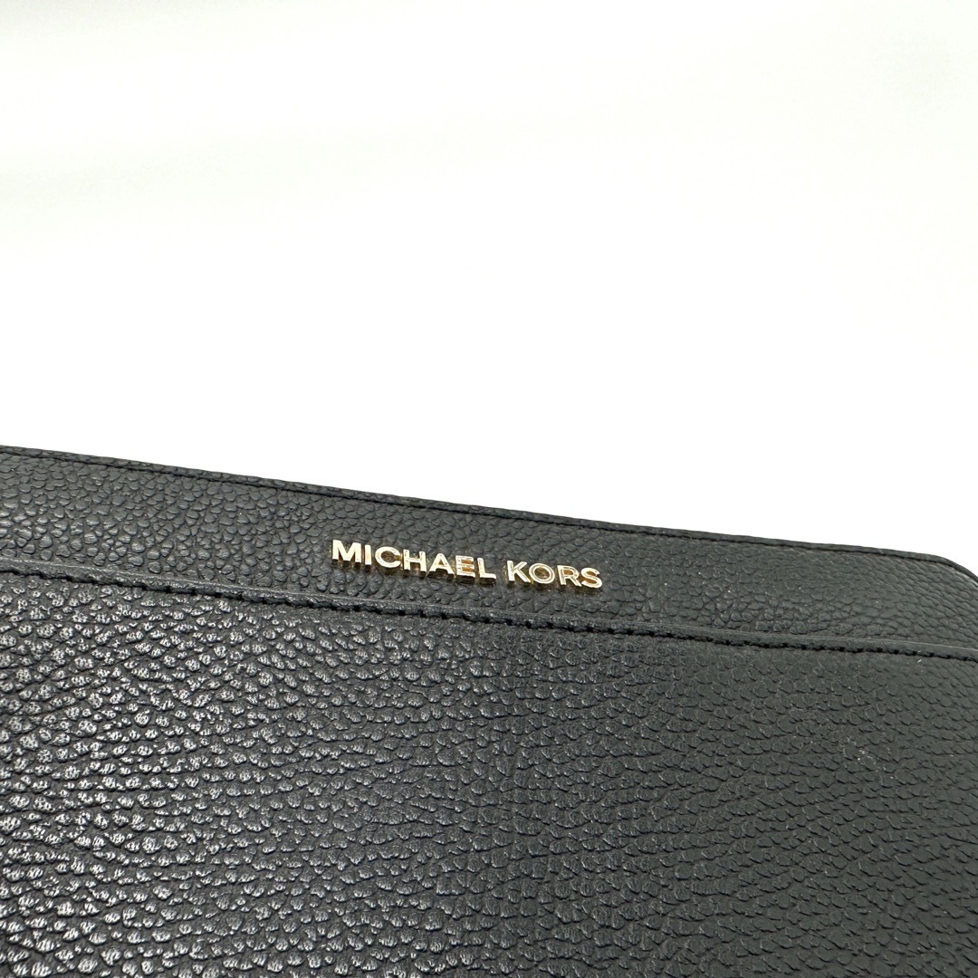 Michael Kors(マイケルコース)のMICHAEL KORS マイケルコース ラウンドファスナー 長財布 ブラック レディースのファッション小物(財布)の商品写真