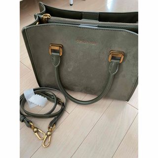 チャールズアンドキース(Charles and Keith)のチャールズアンドキース　ハンドバッグ(ハンドバッグ)