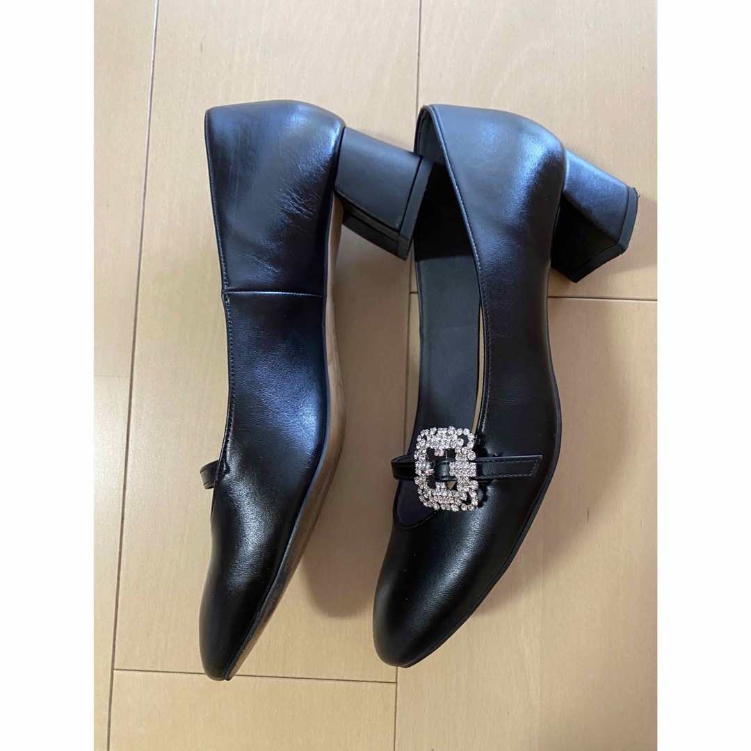 ohga ビジューパンプス　黒　24センチ レディースの靴/シューズ(ハイヒール/パンプス)の商品写真