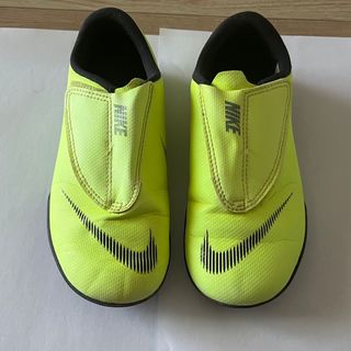 ナイキ(NIKE)のNIKE サッカー　トレーニングシューズ(スニーカー)