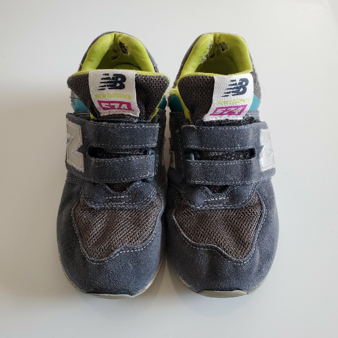 New Balance(ニューバランス)の子供靴　スニーカー(new balance)　18cm キッズ/ベビー/マタニティのキッズ靴/シューズ(15cm~)(スニーカー)の商品写真