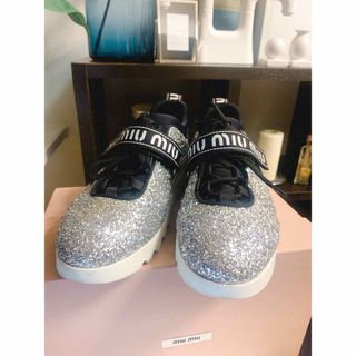 入手困難 希少サイズ レア miumiu グリッター スニーカー